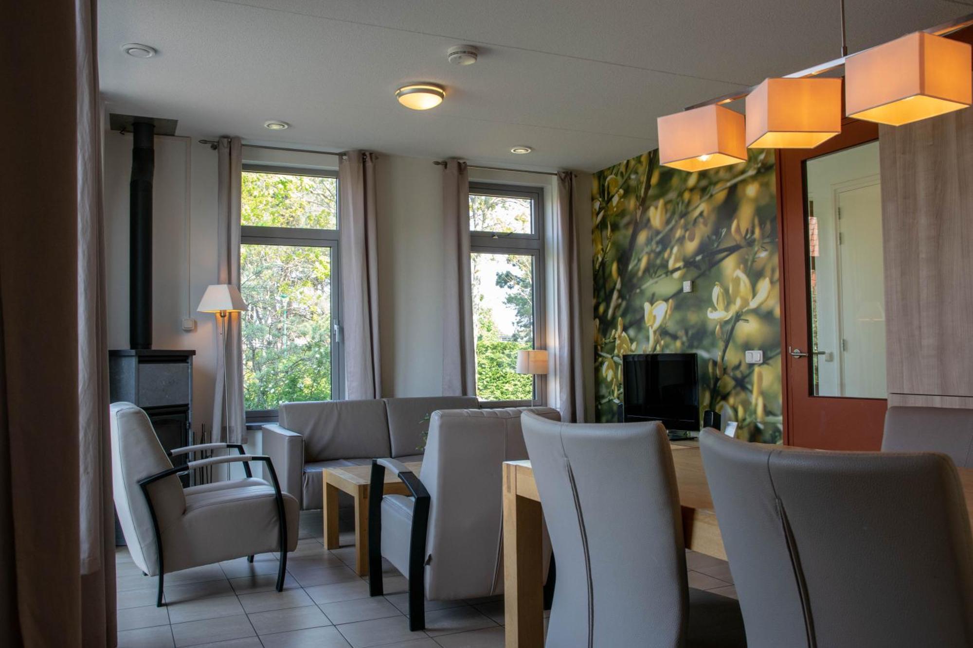 Vakantiepark Klein Vaarwater Бурен Стая снимка