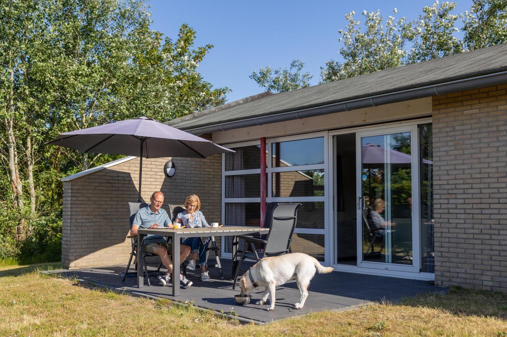 Vakantiepark Klein Vaarwater Бурен Стая снимка