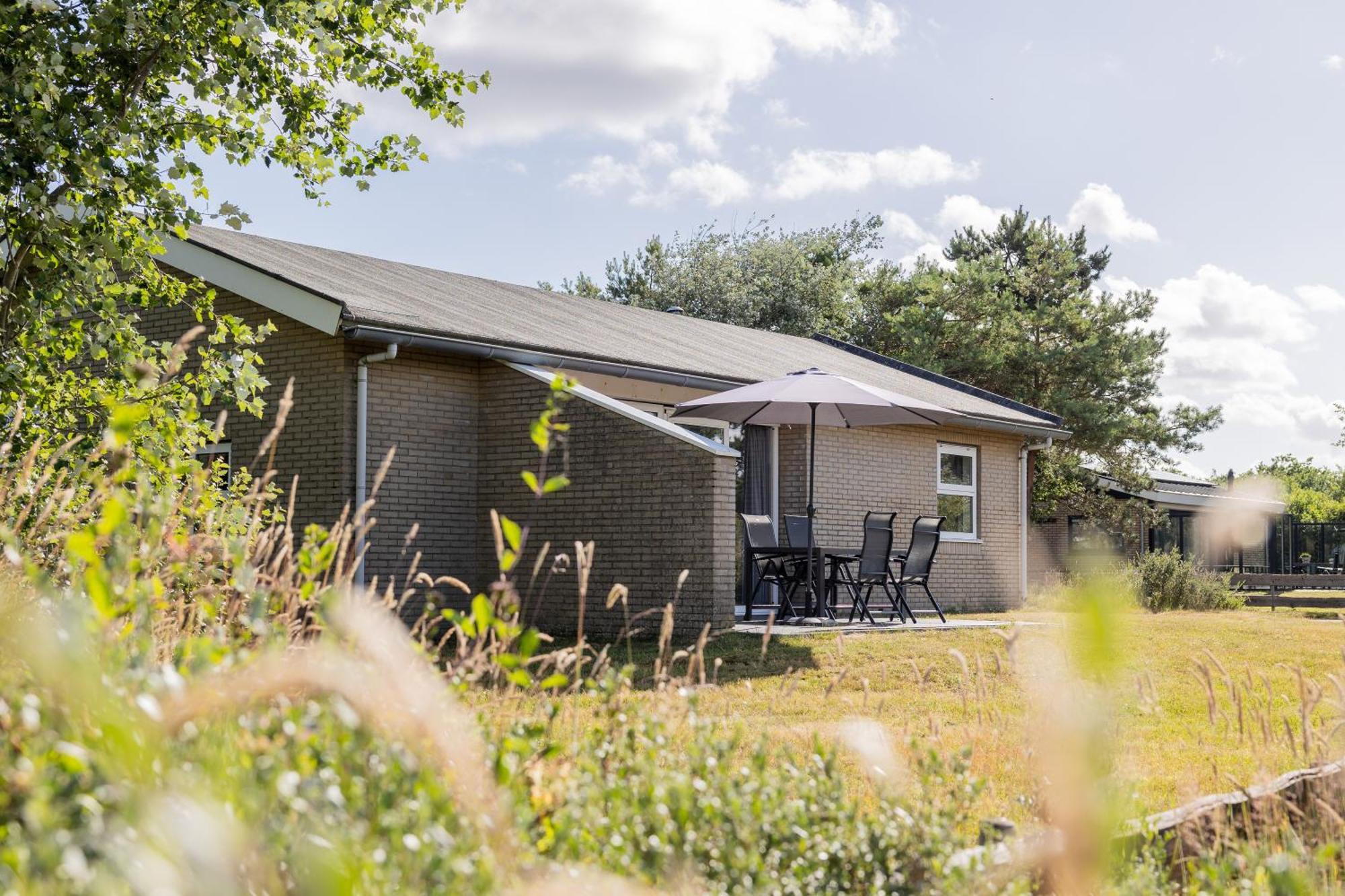 Vakantiepark Klein Vaarwater Бурен Екстериор снимка